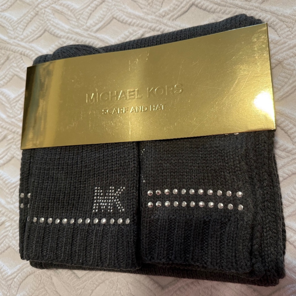 Michael Kors (MK) Black Knit Silver Studded Scarf and Hat Set